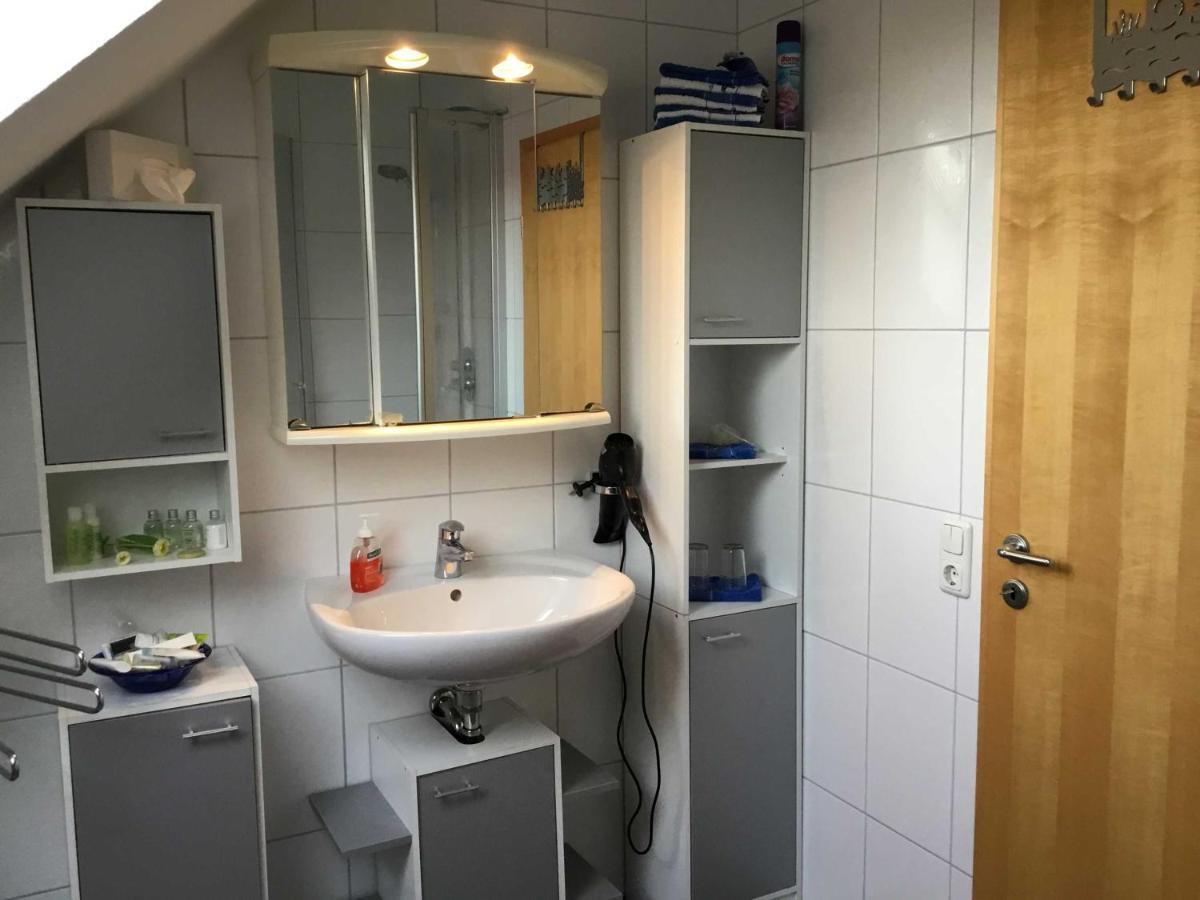 Ferienwohnung Rossis Nuest, 31516 Uplengen Εξωτερικό φωτογραφία