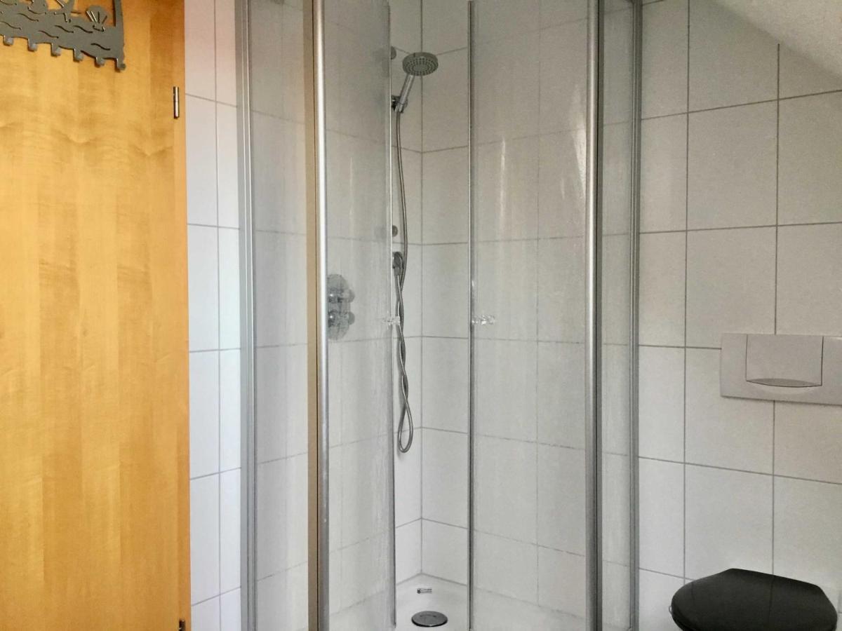 Ferienwohnung Rossis Nuest, 31516 Uplengen Εξωτερικό φωτογραφία